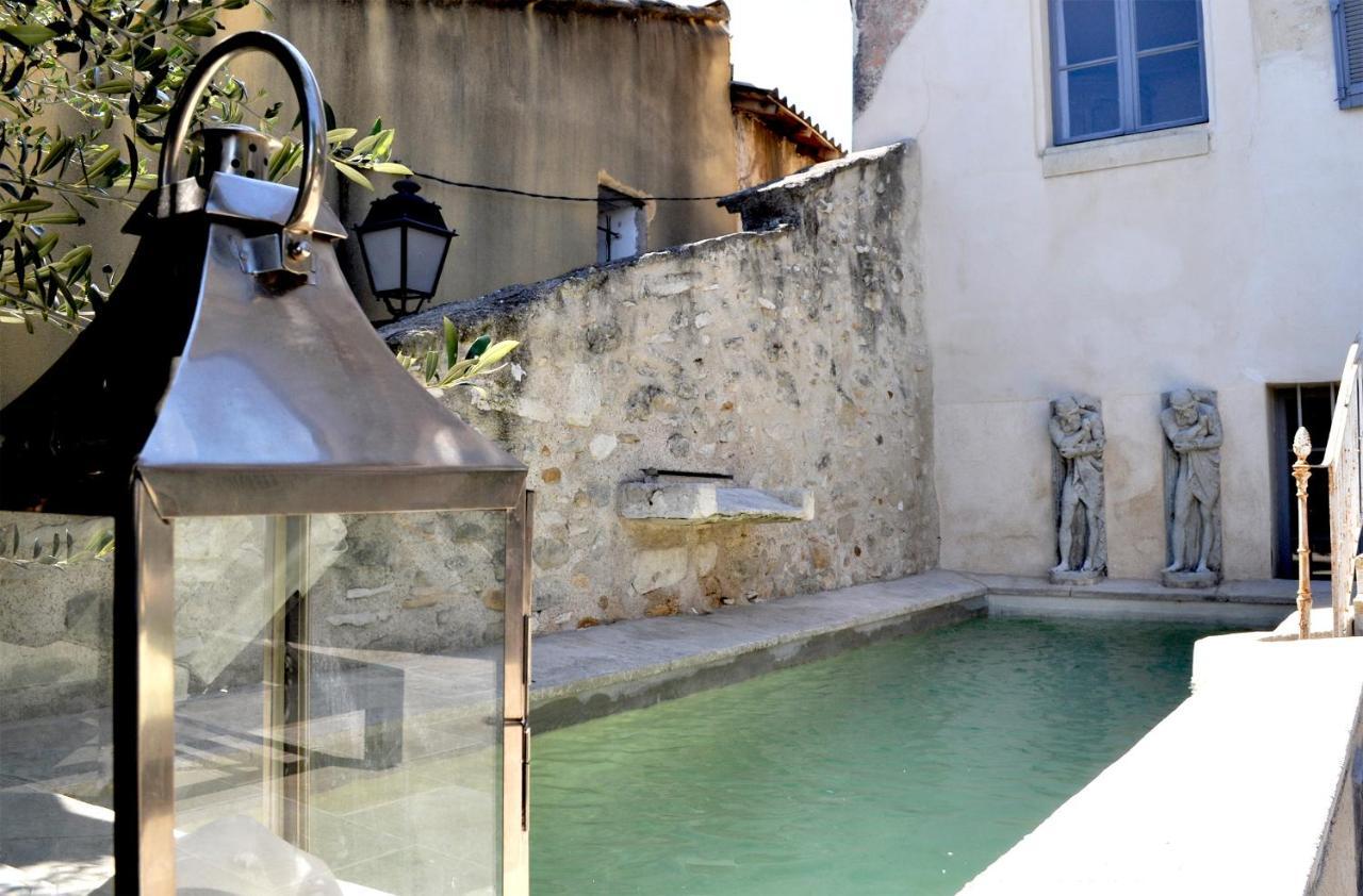 Châteauneuf-de-Gadagne Le Petit Chateau المظهر الخارجي الصورة