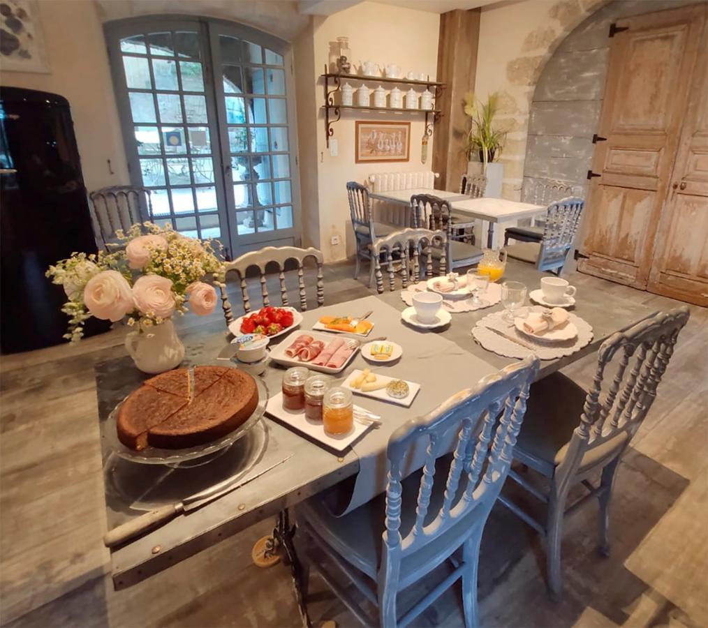 Châteauneuf-de-Gadagne Le Petit Chateau المظهر الخارجي الصورة